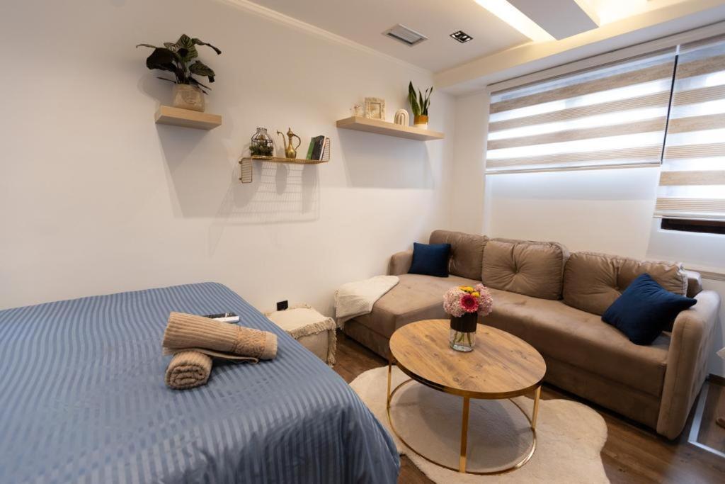 Bonsai Apartment Нови-Пазар Экстерьер фото